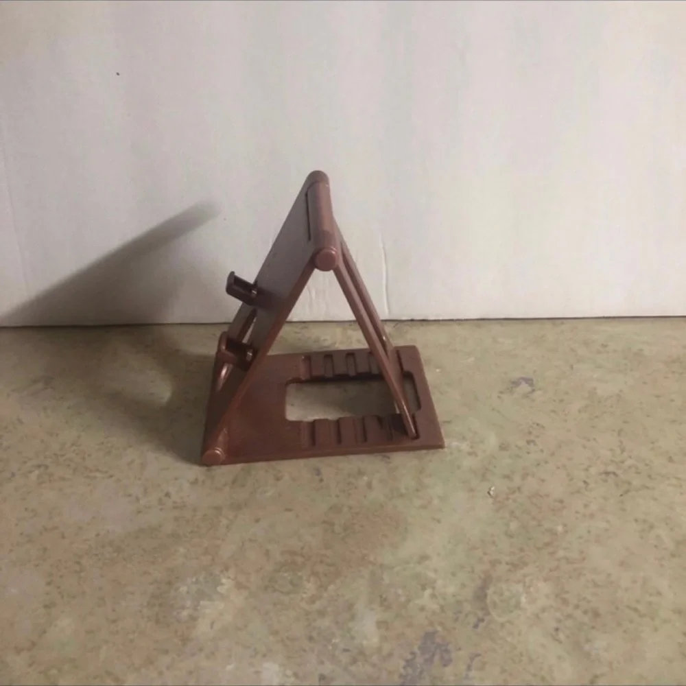 Rose Gold Smartphone Stand